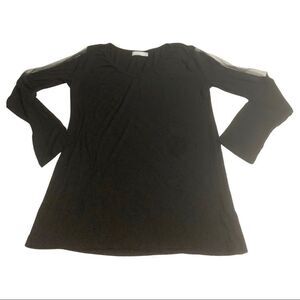 Mesh side panel detail shirt